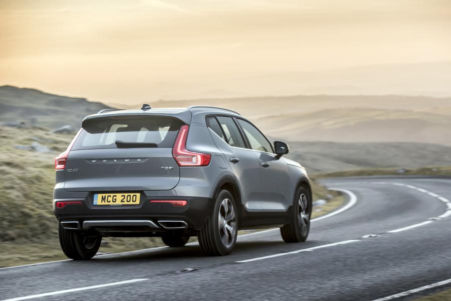  Volvo XC40 T5 Plug-in Hybrid Inscription 2002 года  (UK) (фото 27 из 40)